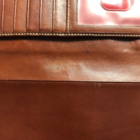 Gorgeous brown Dooney & Bourke signature wallet - Picture 8 of 16